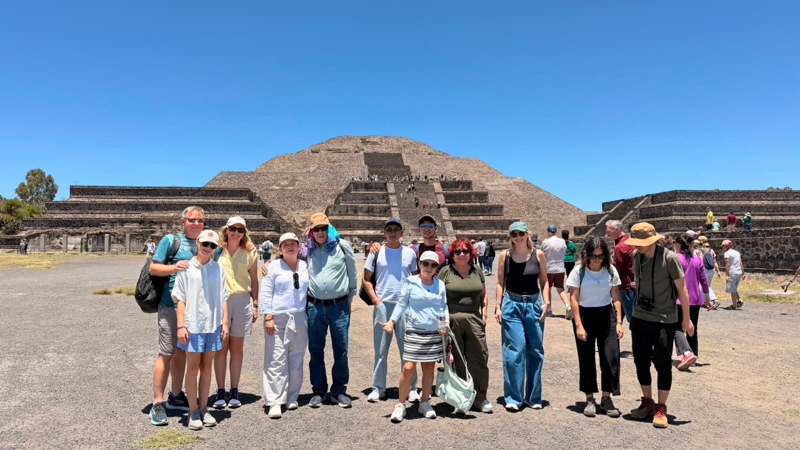 Tour Teotihuacan y Basílica de Guadalupe